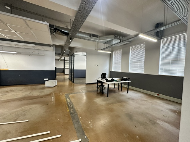 To Let Commercial Property for Rent in Woodstock Western Cape